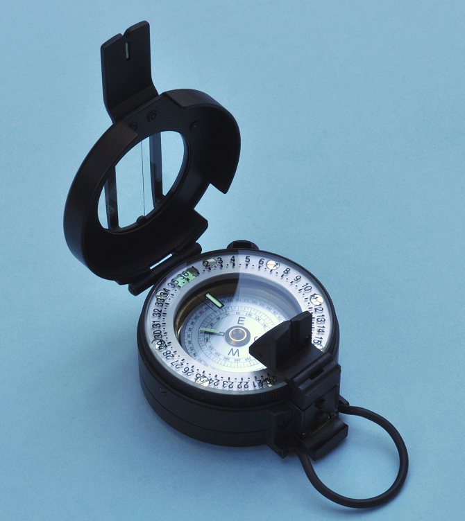 Francis Barker Tritium Black M73 Mil-Spec Prismatic Pocket Compass